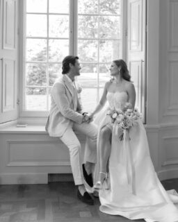 Blije momentjes 🤍💍

#bruiloftfotograaf #bruiloftinspiratie #bruiloftsfotografie #trouwenalmere #trouwennederland #ikzegja #liefde #verloofd #trouwen2025