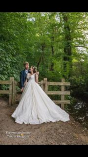 Kan jij raden of de laatste geposeerd of spontaan is? Laat me weten wat jij denkt in de comments 😃
En welke had je echt niet verwacht?
Ik ben benieuwd

H & D bij @debeekdalhoeve.nl in Rhenen

Ga jij of een kennis trouwen in 2026/2027 en wil je dat jouw foto's er ook zo uit zien? Kijk voor meer informatie op mijn website foreverandmore.nl en wie weet spreek ik jullie snel! 📷

#trouweninnederland #trouwfotograaf #bruidsfotograaf #trouwreportage #bruiloftinspiratie