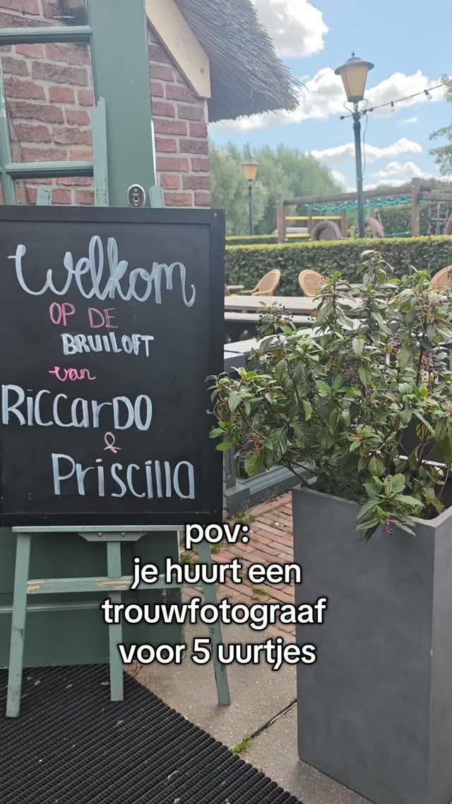 Dit is hoe de dag eruit kan zien als je een trouwfotograaf inhuurt voor 5 uur van je bijzondere dag 😊 ik mocht er bij zijn vanaf het ophalen van de bruid (en was er al wat eerder, waardoor ik wat fototjes bij de make-up mee kon nemen) tot de borrel! Daarna snel nog aan de gang geweest om wat foto's te leveren die ze bij het feest konden laten zien 👩‍💻 Dit lever ik niet standaard, maar hebben ze mij speciaal gevraagd. Natuurlijk lever ik wel altijd een stuk of 10-15 preview foto's binnen 72 uur 📷

#trouwfotograaf #trouwen #verloofdennu #bruiloftplannen #bruiloftinspiratie